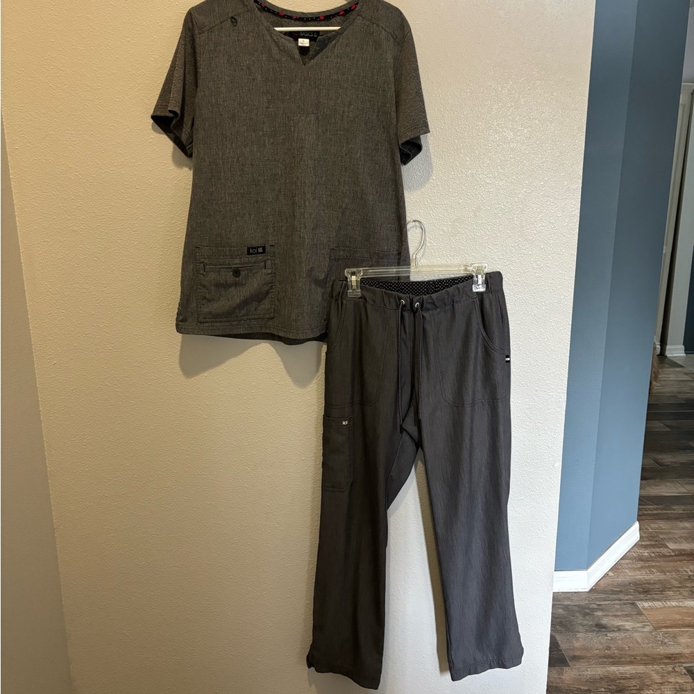 Koi Scrub Set.